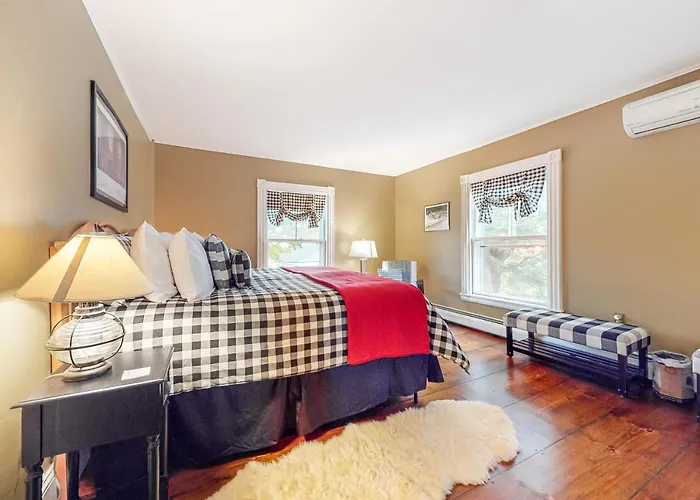 Pied-A-Terre