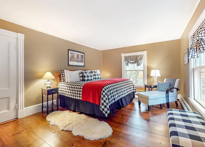 Pied-A-Terre